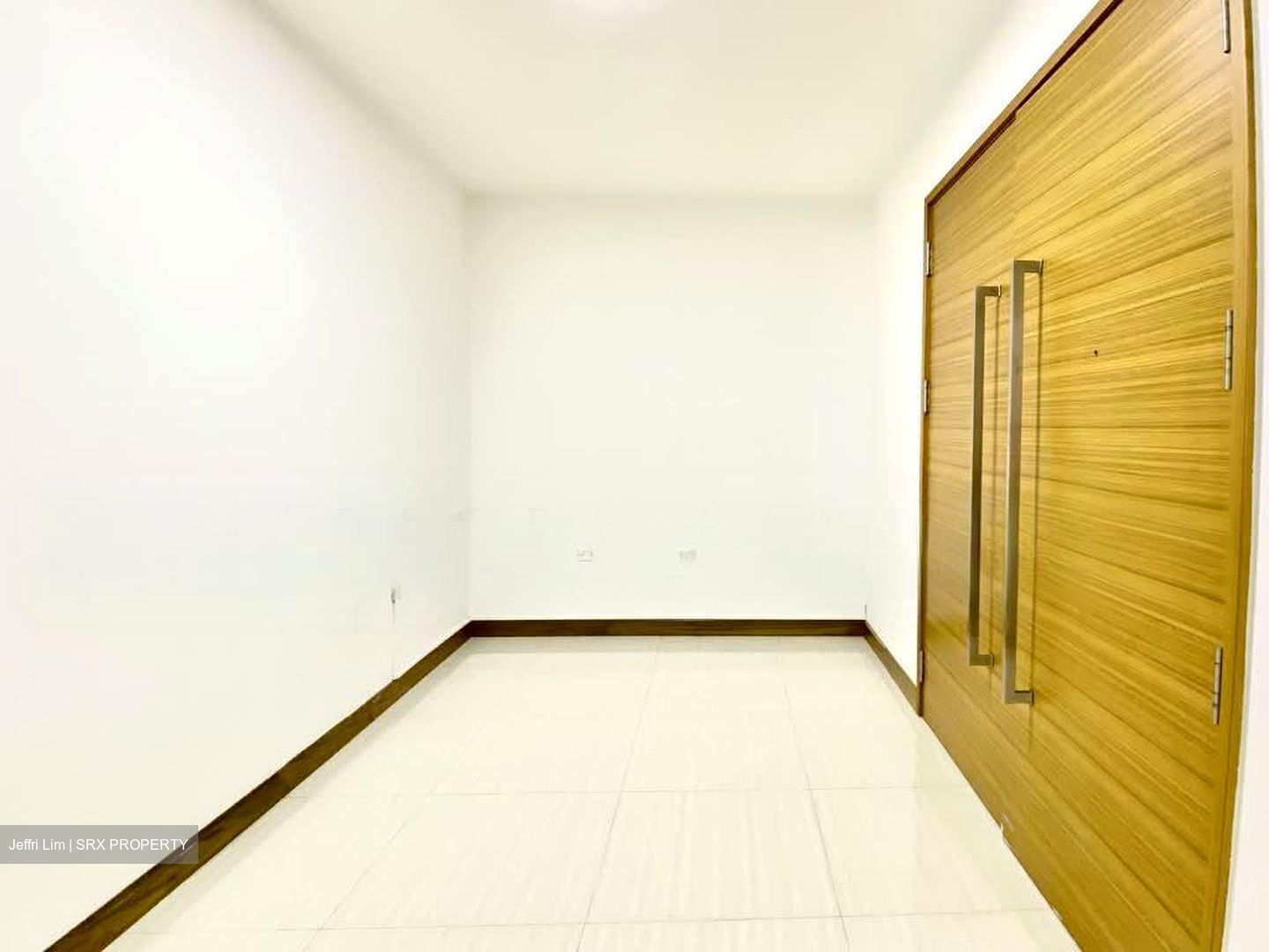 Woodhaven (D25), Terrace #555596291